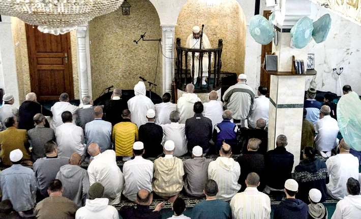 Montée du discours extrémiste: Les Affaires religieuses vigilantes