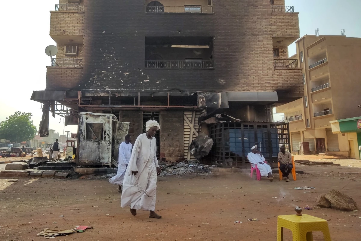 Affrontements au Soudan: toujours aucun passage pour l'aide humanitaire malgré la trêve