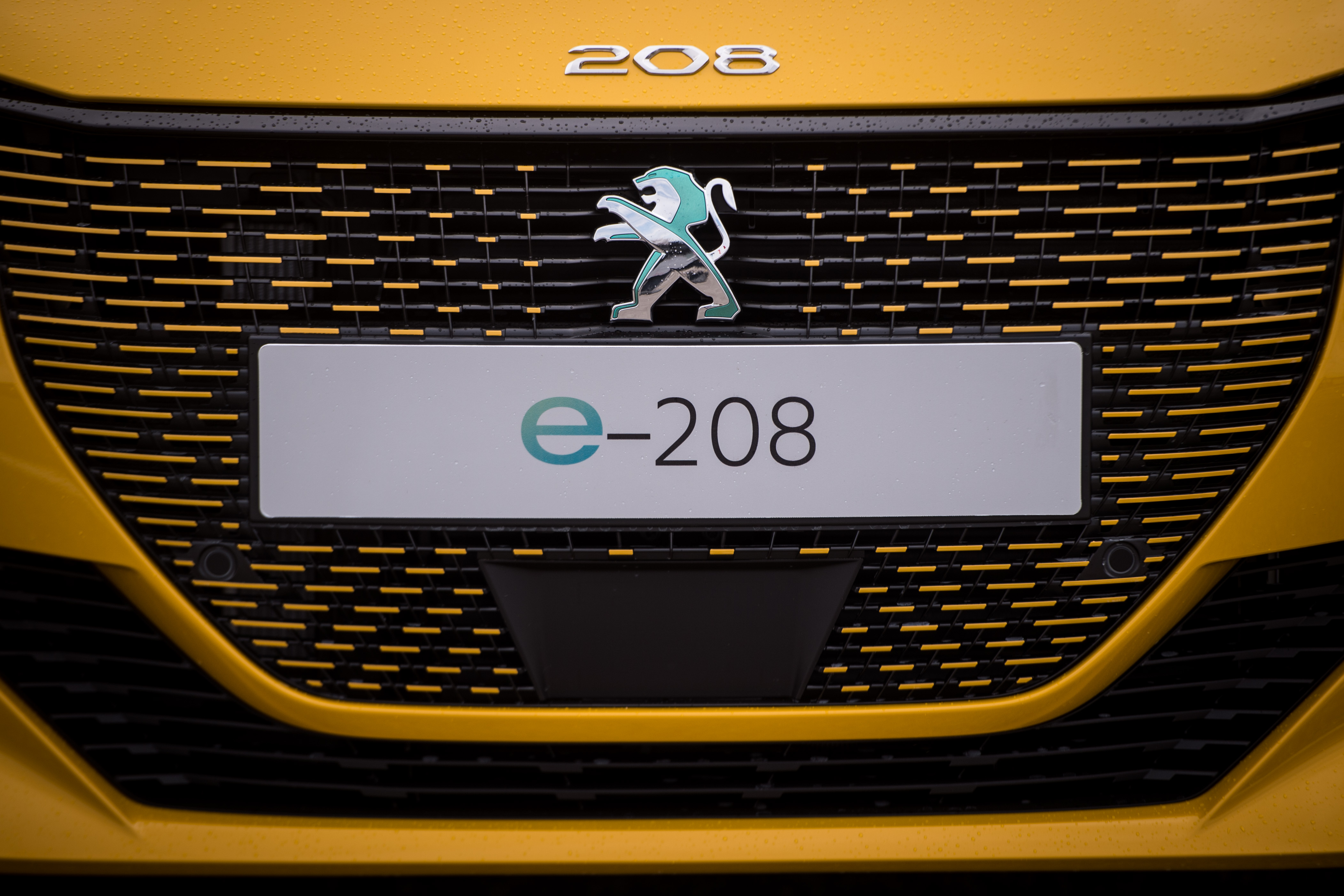Le gouvernement aimerait que la Peugeot 208 électrique soit produite en France