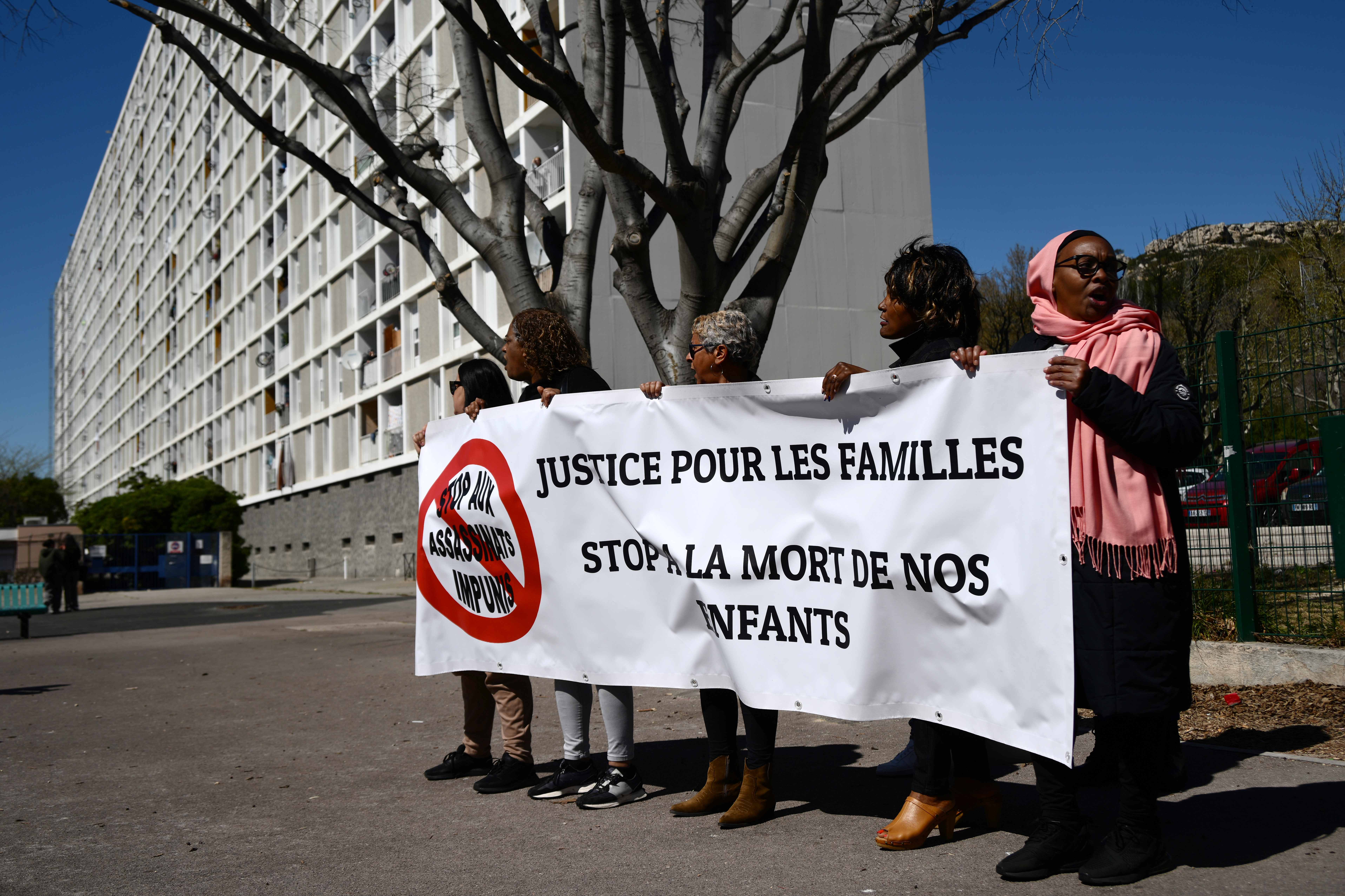 Rassemblement à Marseille en soutien aux familles des victimes des règlements de compte