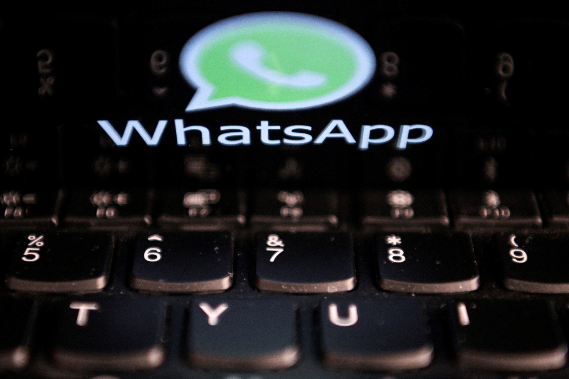 Russie: Whatsapp condamné à une première amende pour non suppression de contenus