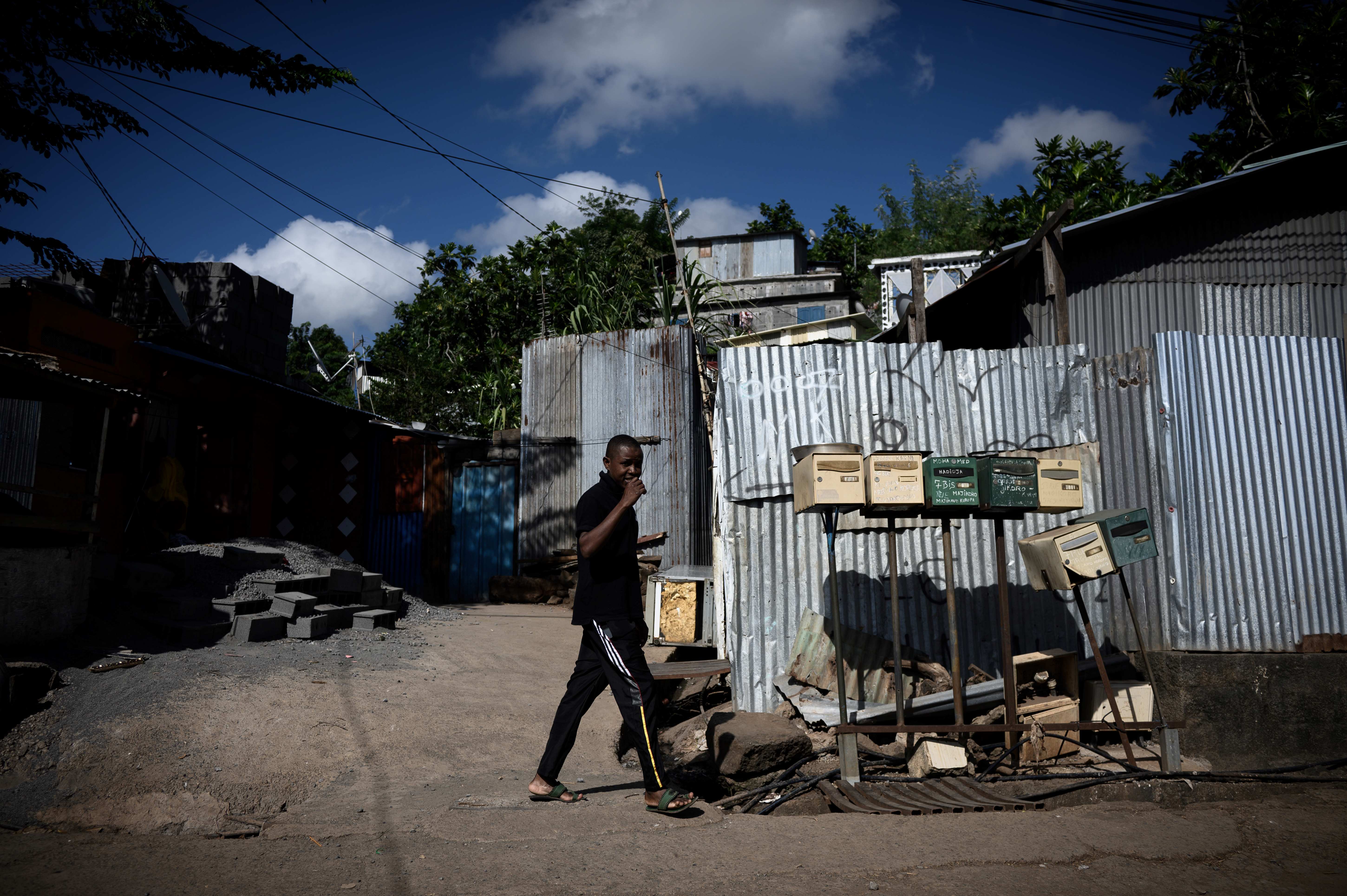 Mayotte: rejet du recours contre la destruction d'un bidonville