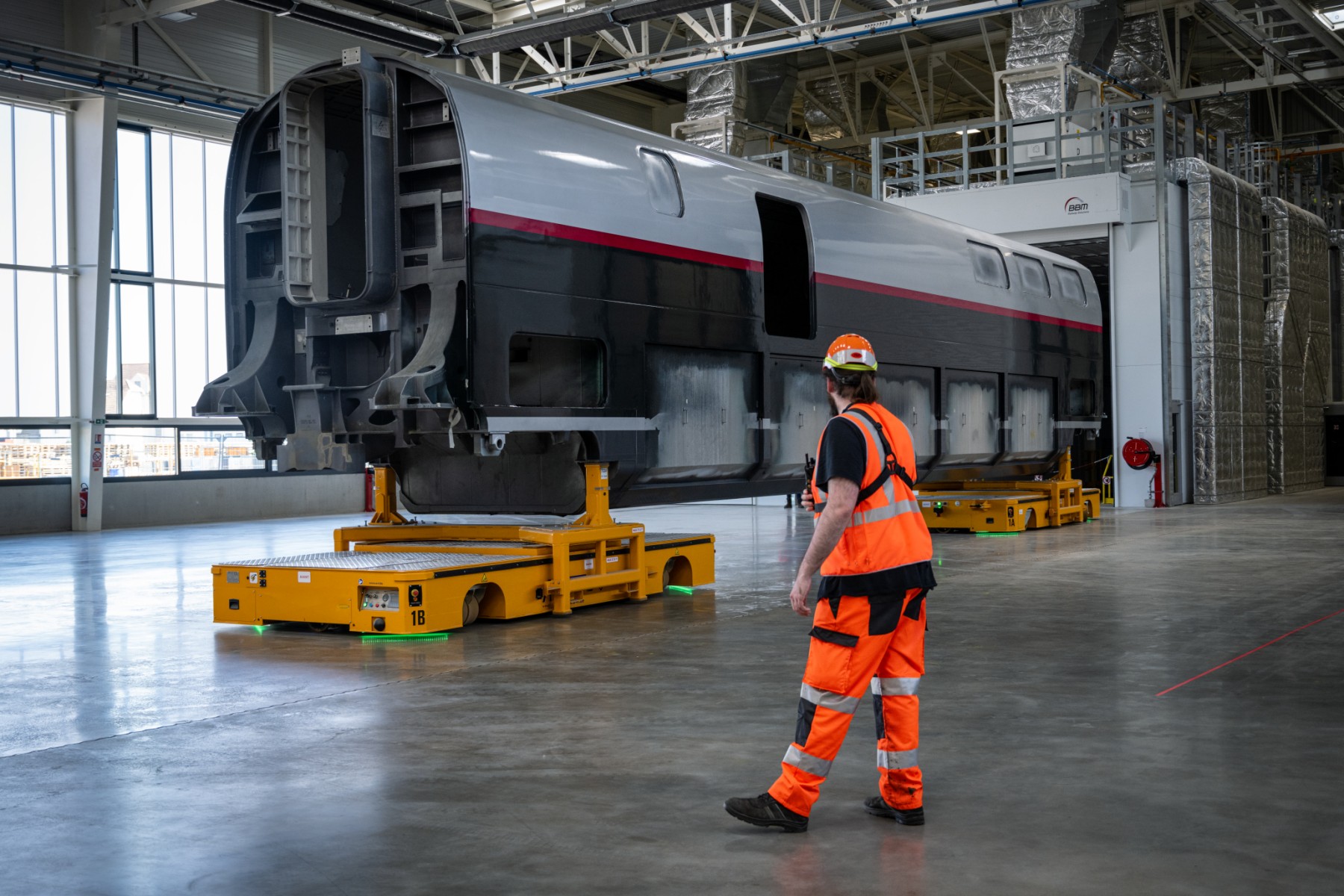 France: l'activité manufacturière se contracte encore, mais moins rapidement