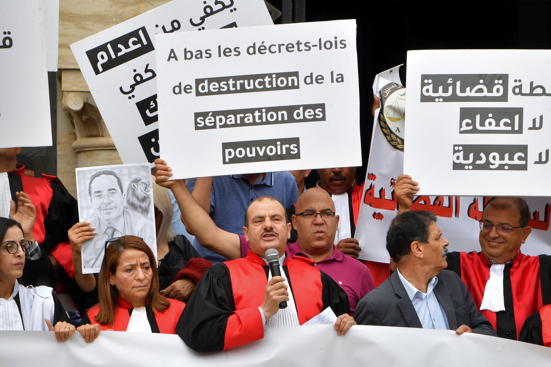 Tunisie: manifestation contre la «mainmise» du pouvoir sur la justice