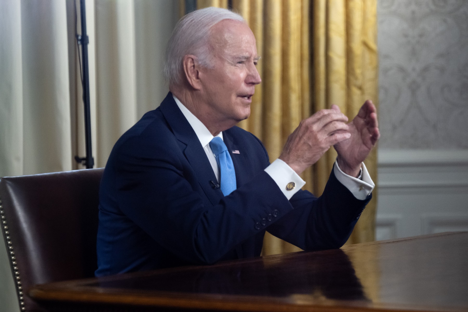 Biden se réjouit d'avoir réussi à éviter un défaut de paiement américain «catastrophique»