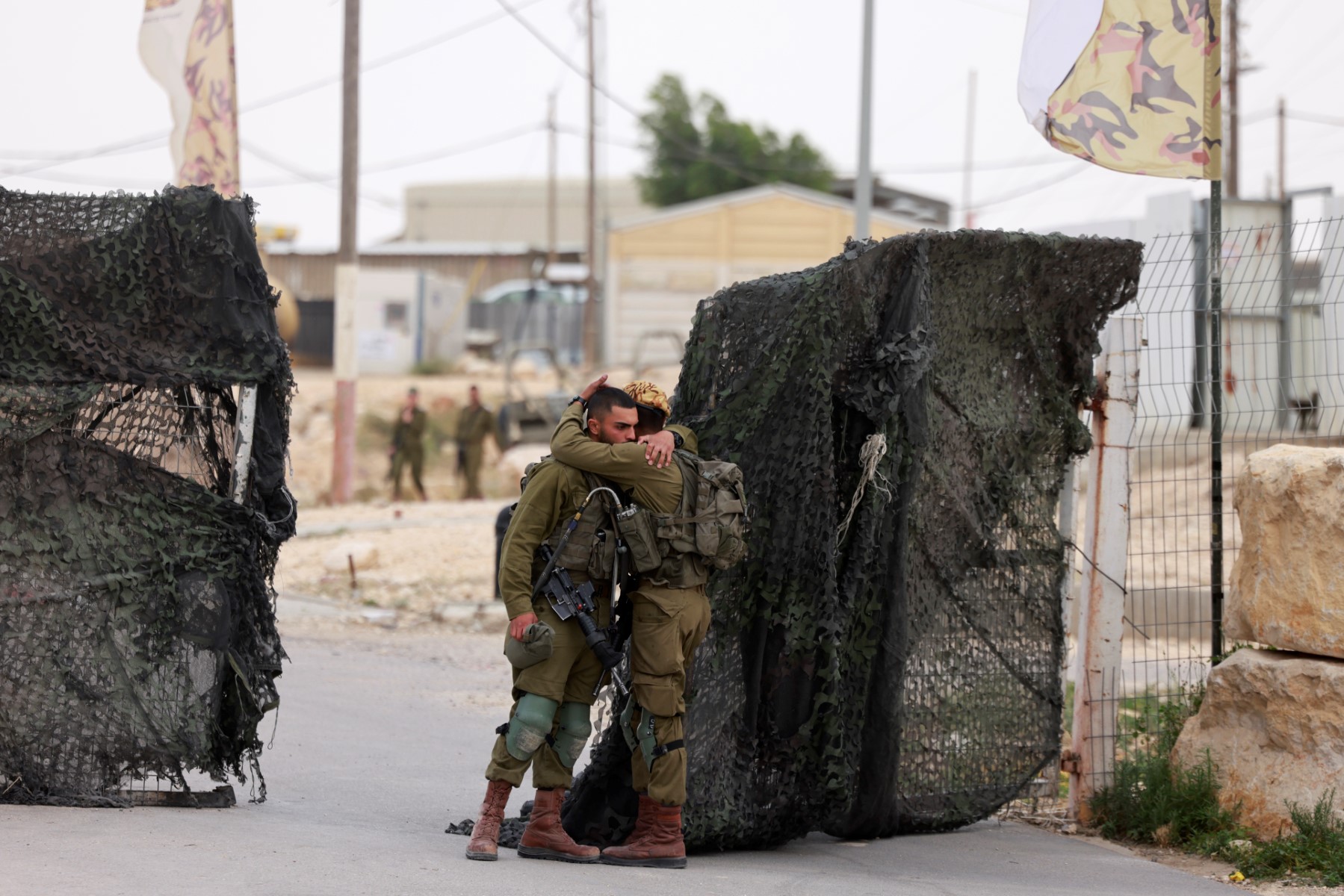 Israël rend hommage à trois soldats tués près de la frontière égyptienne