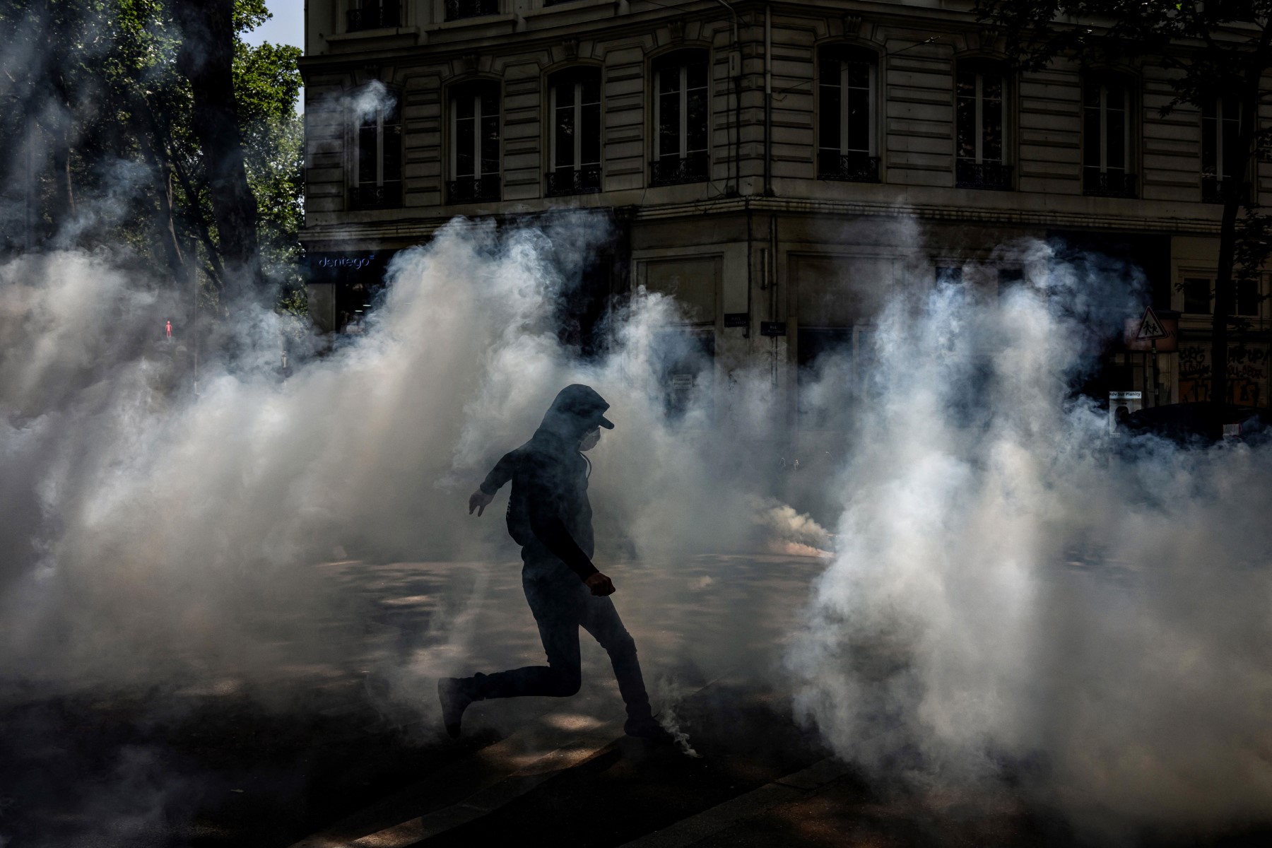 Retraites: une coupure électrique volontaire à Paris a affecté des médias et entreprises du numérique