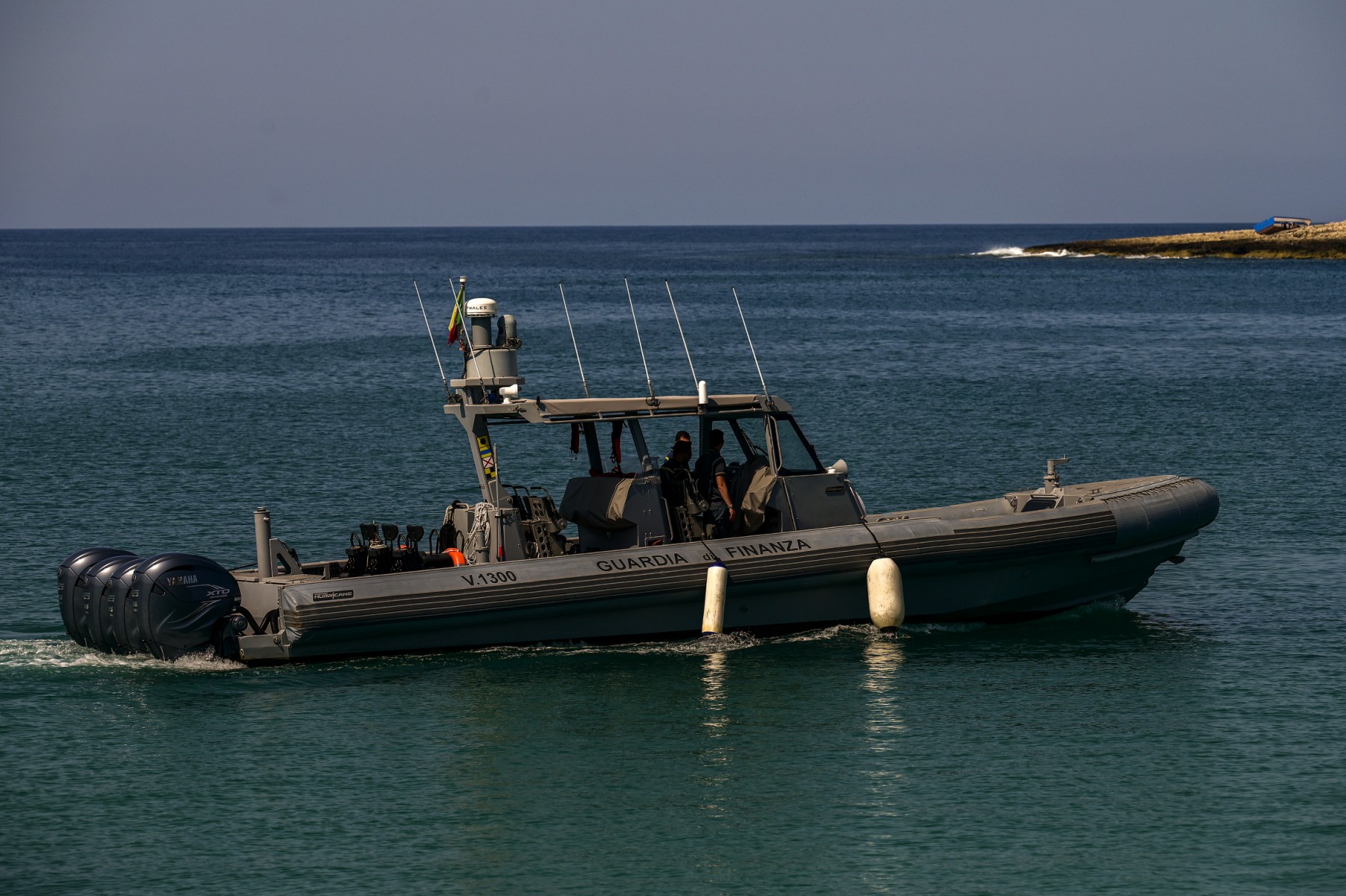 Un Egyptien soupçonné d'organiser des traversées de migrants en Méditerranée inculpé au Royaume-Uni