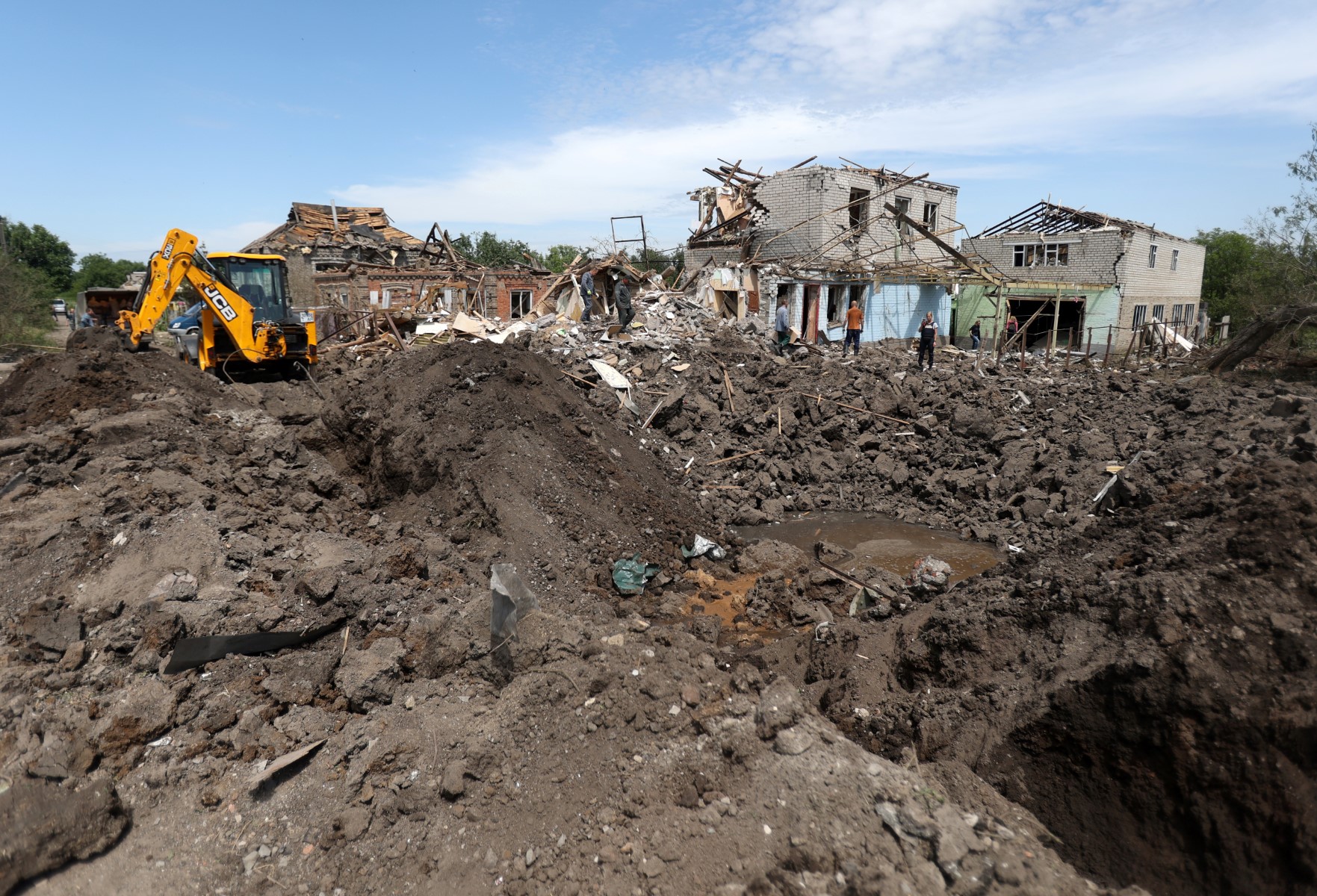 Ukraine: un missile et 20 drones russes abattus, la ville natale de Zelensky touchée