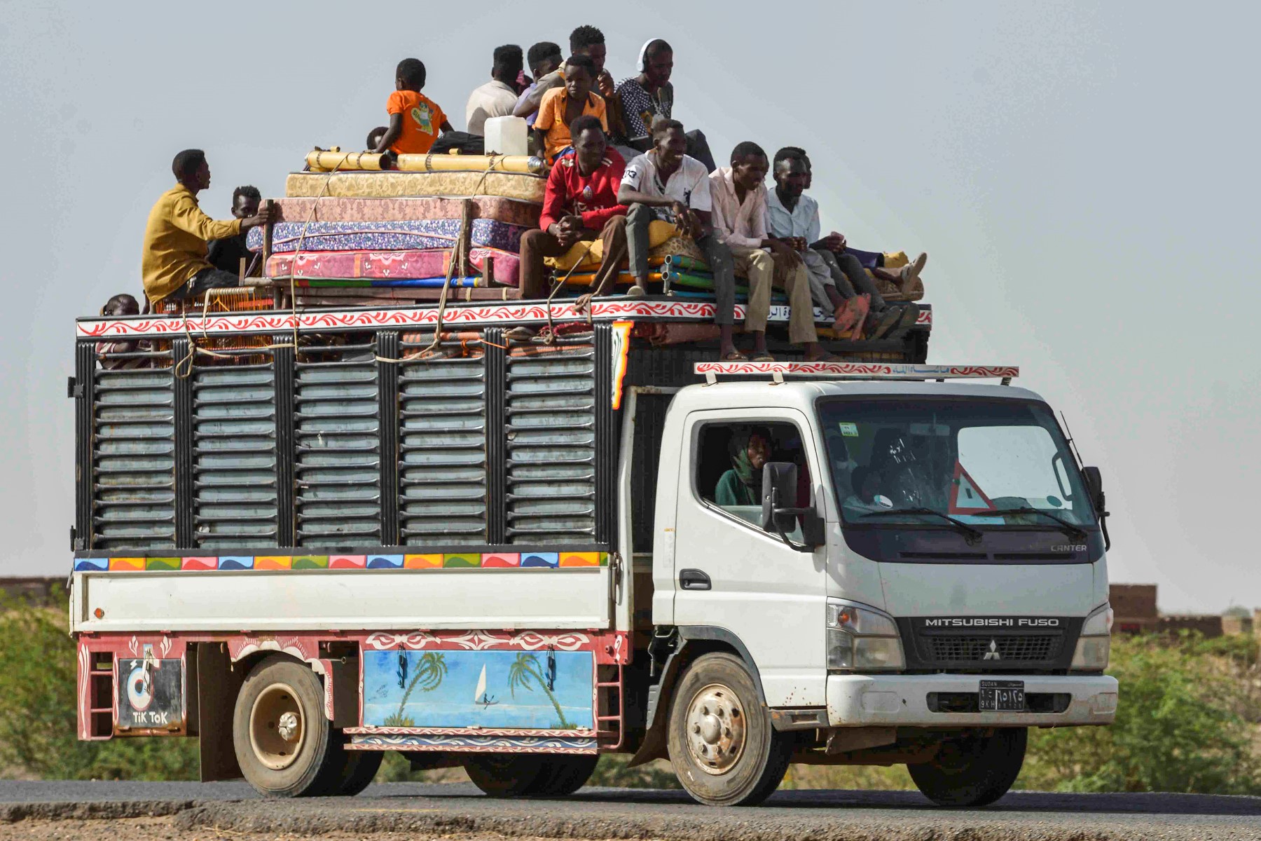 La guerre gagne du terrain au Soudan, l'aide humanitaire toujours bloquée