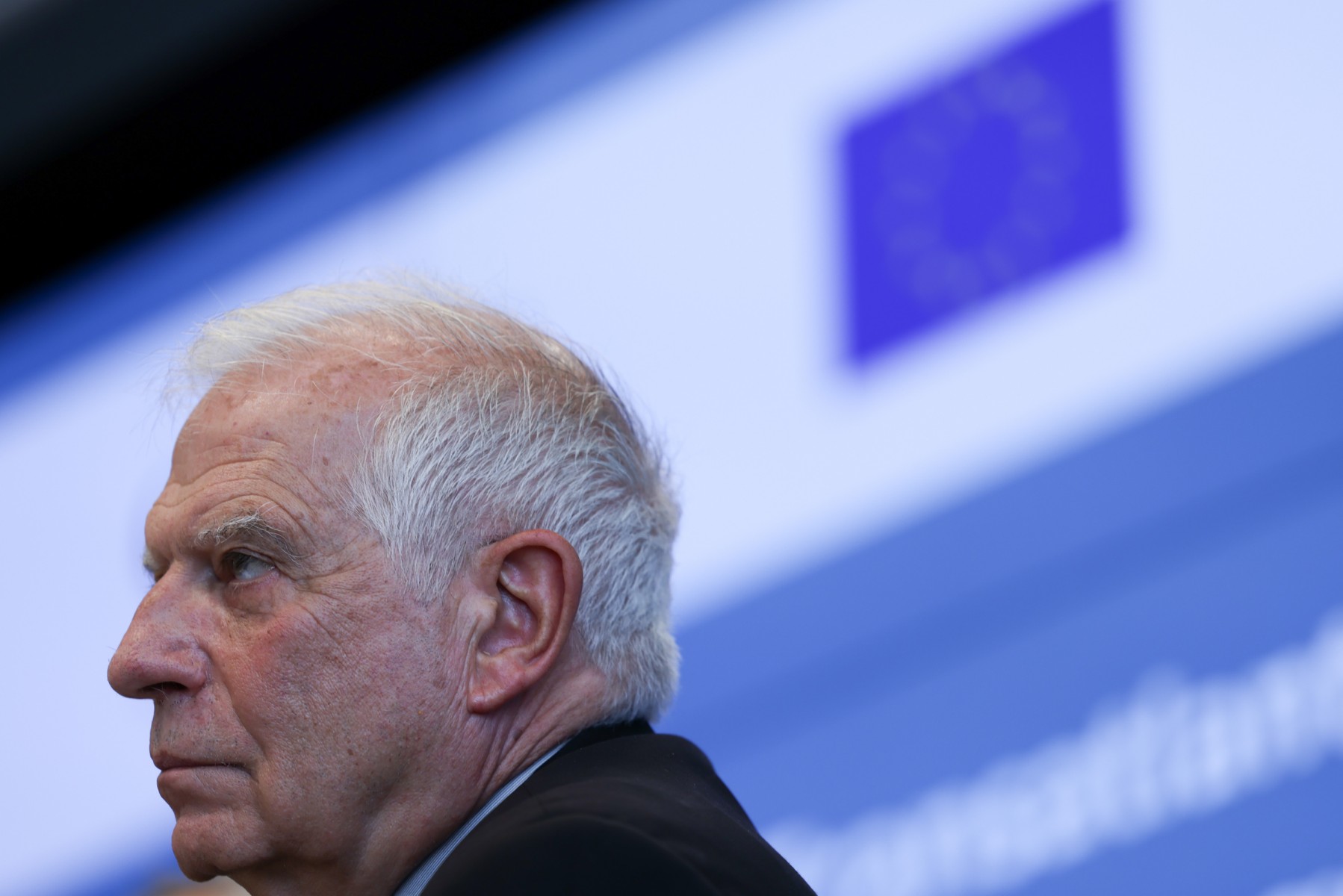 La guerre en Ukraine est en train de «fissurer» le pouvoir russe, selon Borrell