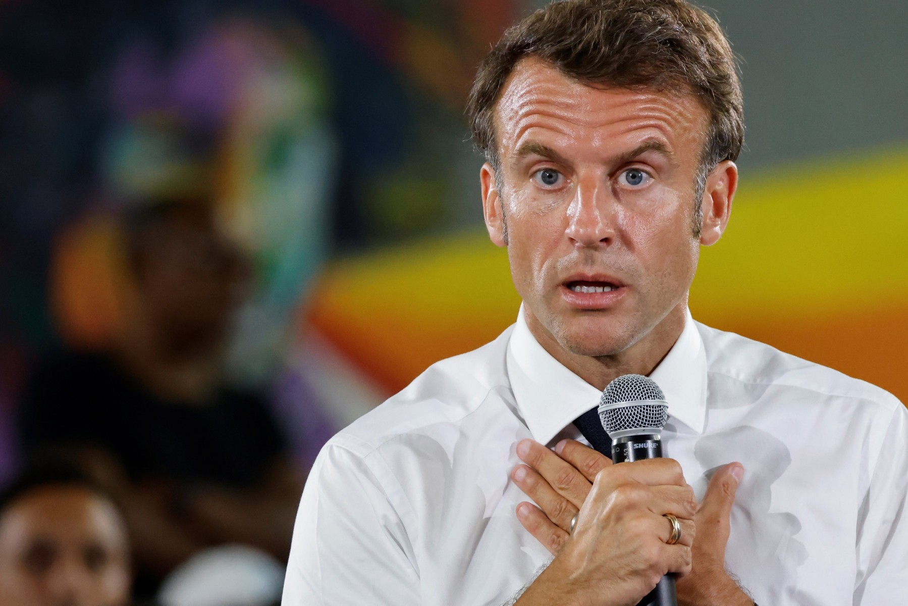 Ecole, port, numérique: Macron esquisse une nouvelle ambition pour Marseille