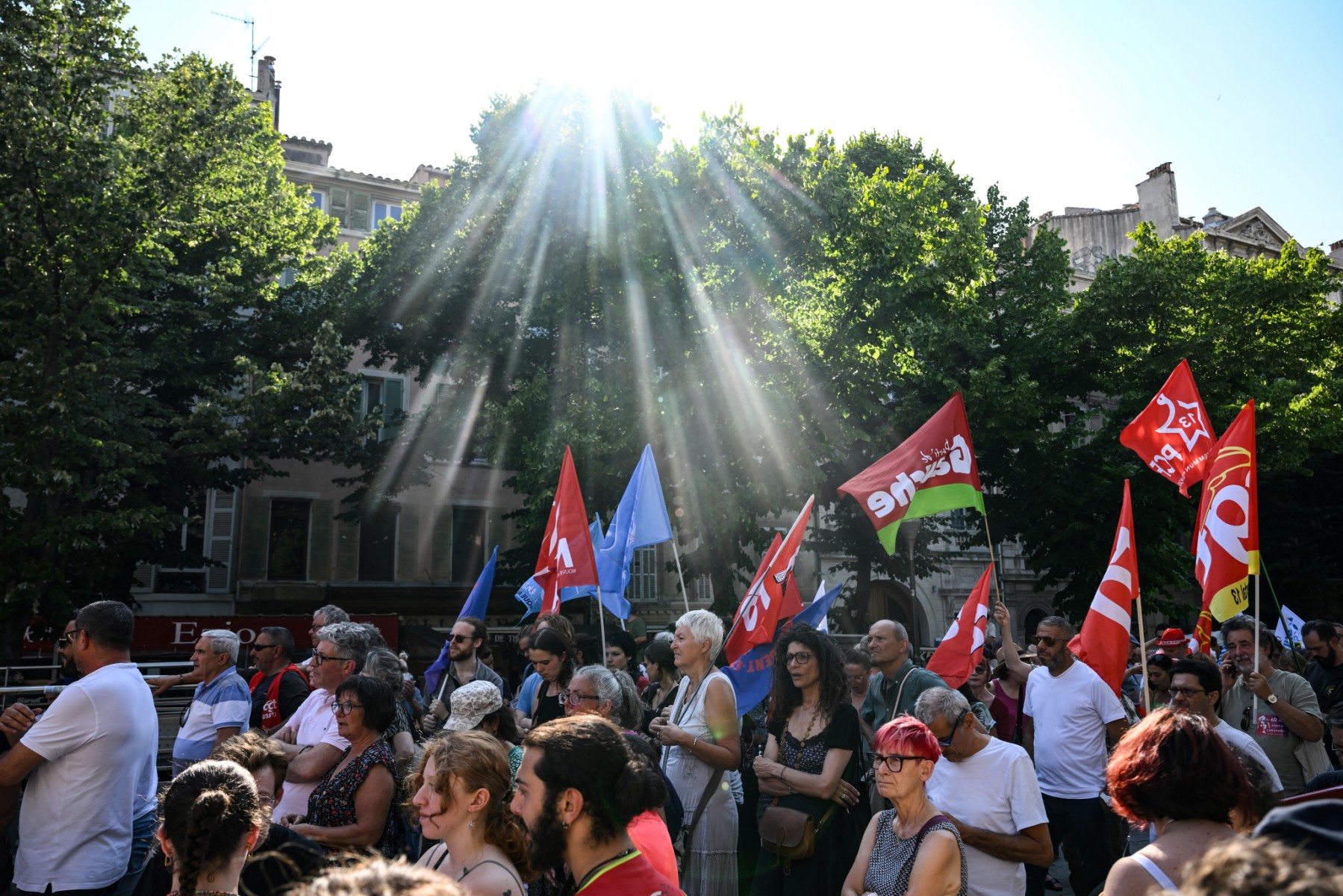 Droits des travailleurs: la France épinglée, dans un monde toujours hostile aux syndicats