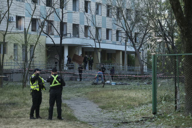 Ukraine: trois morts, dont un enfant, dans une attaque russe sur Kiev