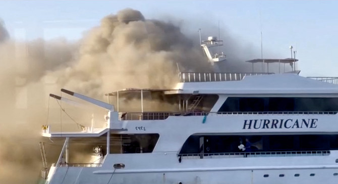 Les Britanniques qui ont péri dans l’incendie d’un bateau en Égypte se trouvaient sous le pont, selon l’agence de voyages