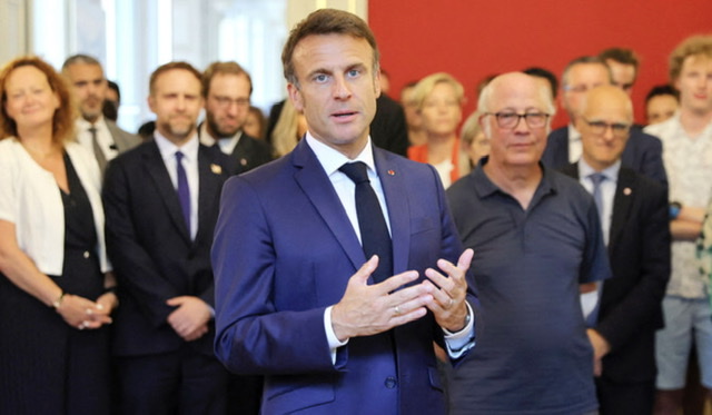 Annecy: Garde à vue prolongée pour l'auteur de l'attaque, Emmanuel Macron et son épouse au chevet des blessés