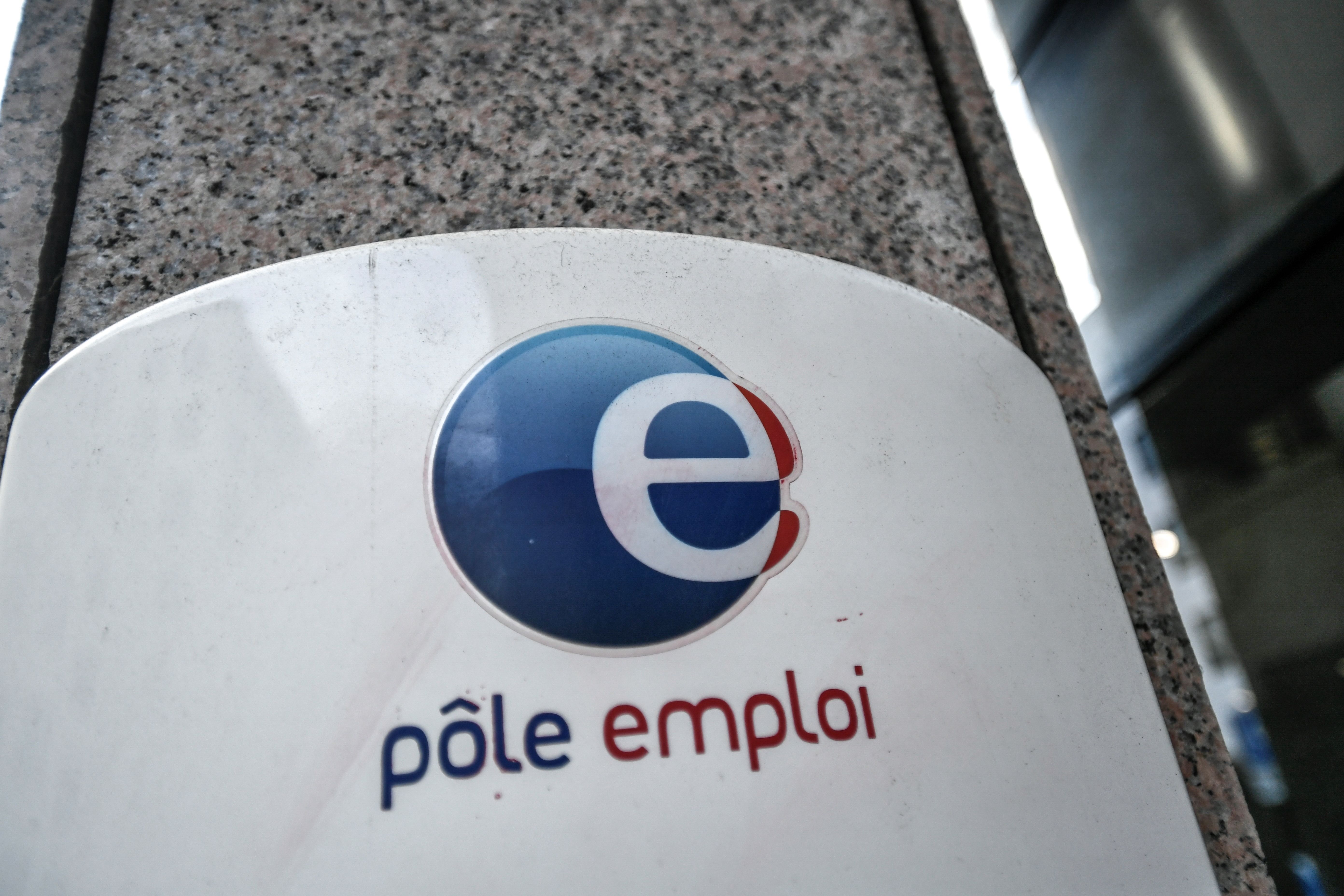 Sondage: les employeurs français loin d'être convaincus par l'IA