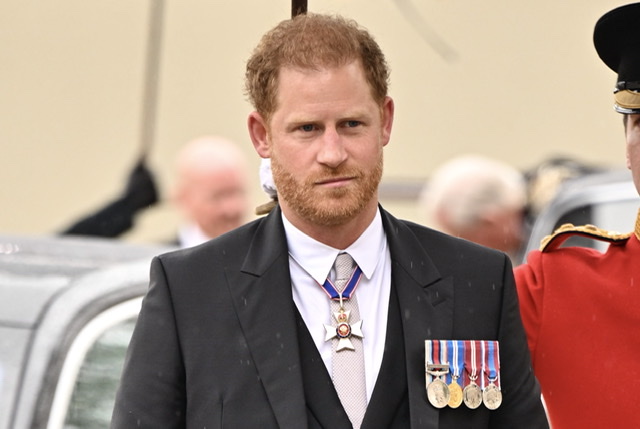 Le prince Harry se fait désirer au procès lancé contre un tabloïd