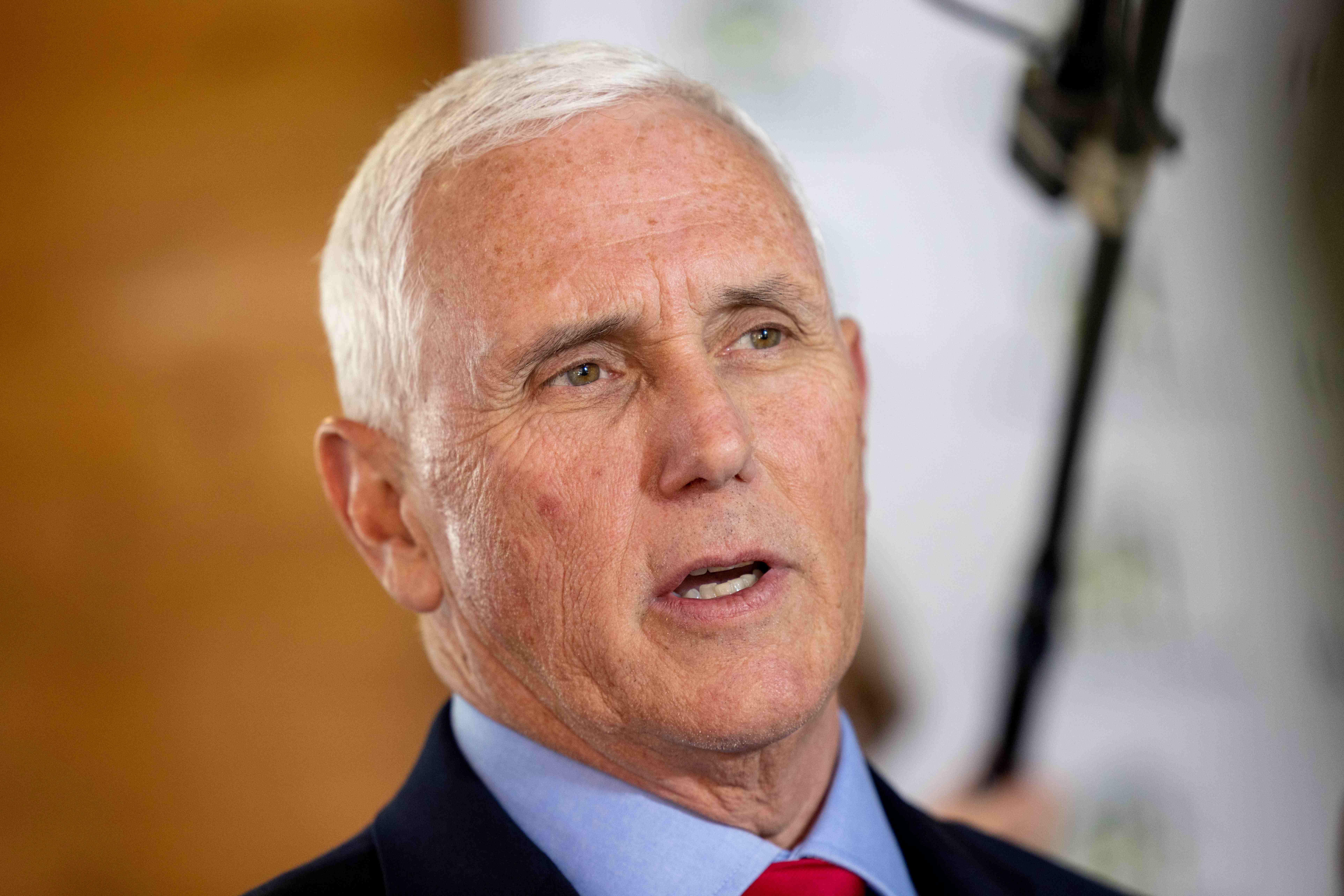 L'ancien vice-président Mike Pence officialise sa candidature à la Maison Blanche