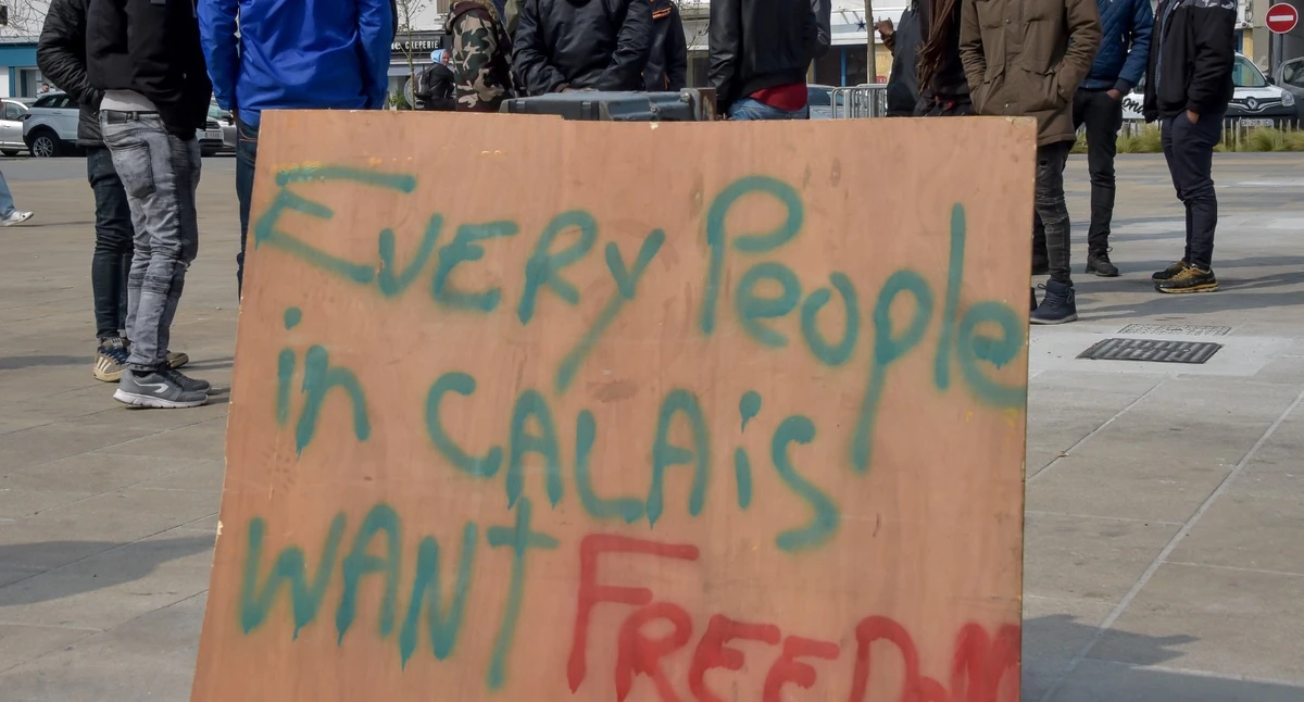 Calais: des membres d'une «milice» anti-migrants condamnés à jusqu'à 18 mois de prison ferme