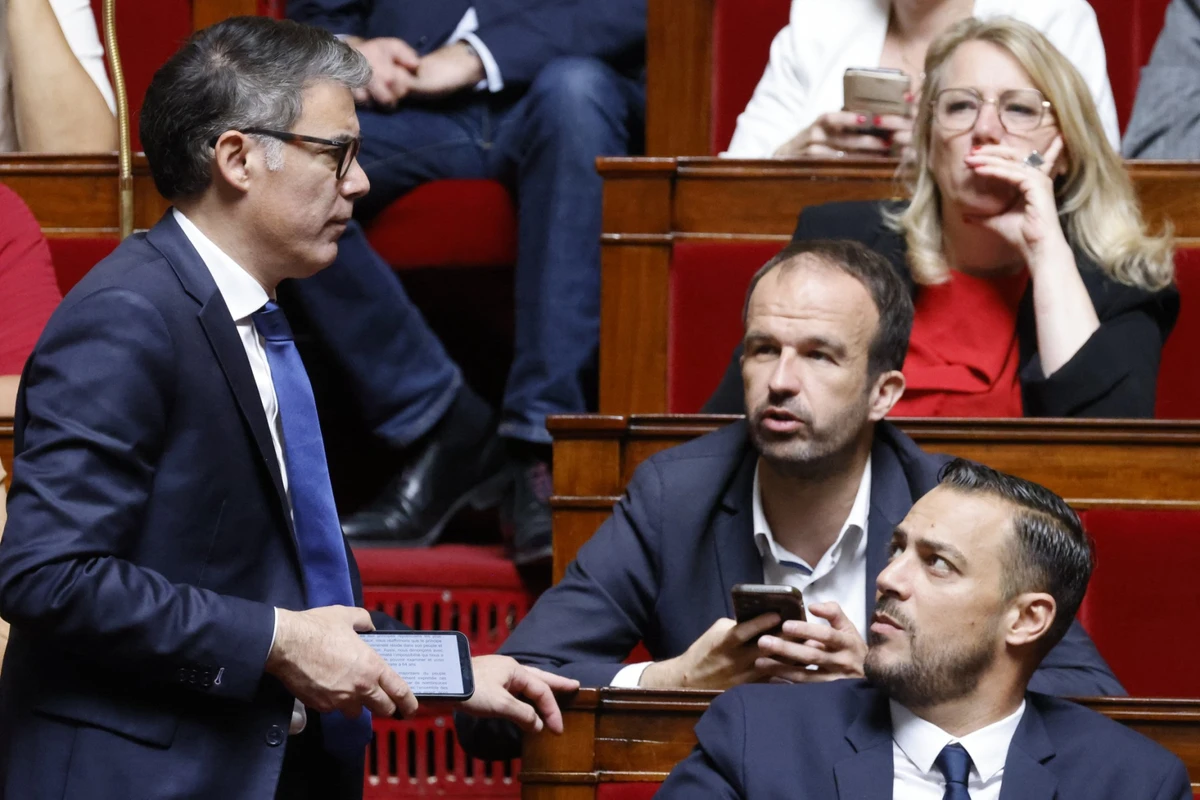 Retraites: La Nupes dégaine une motion de censure après l'échec de l'abrogation des 64 ans