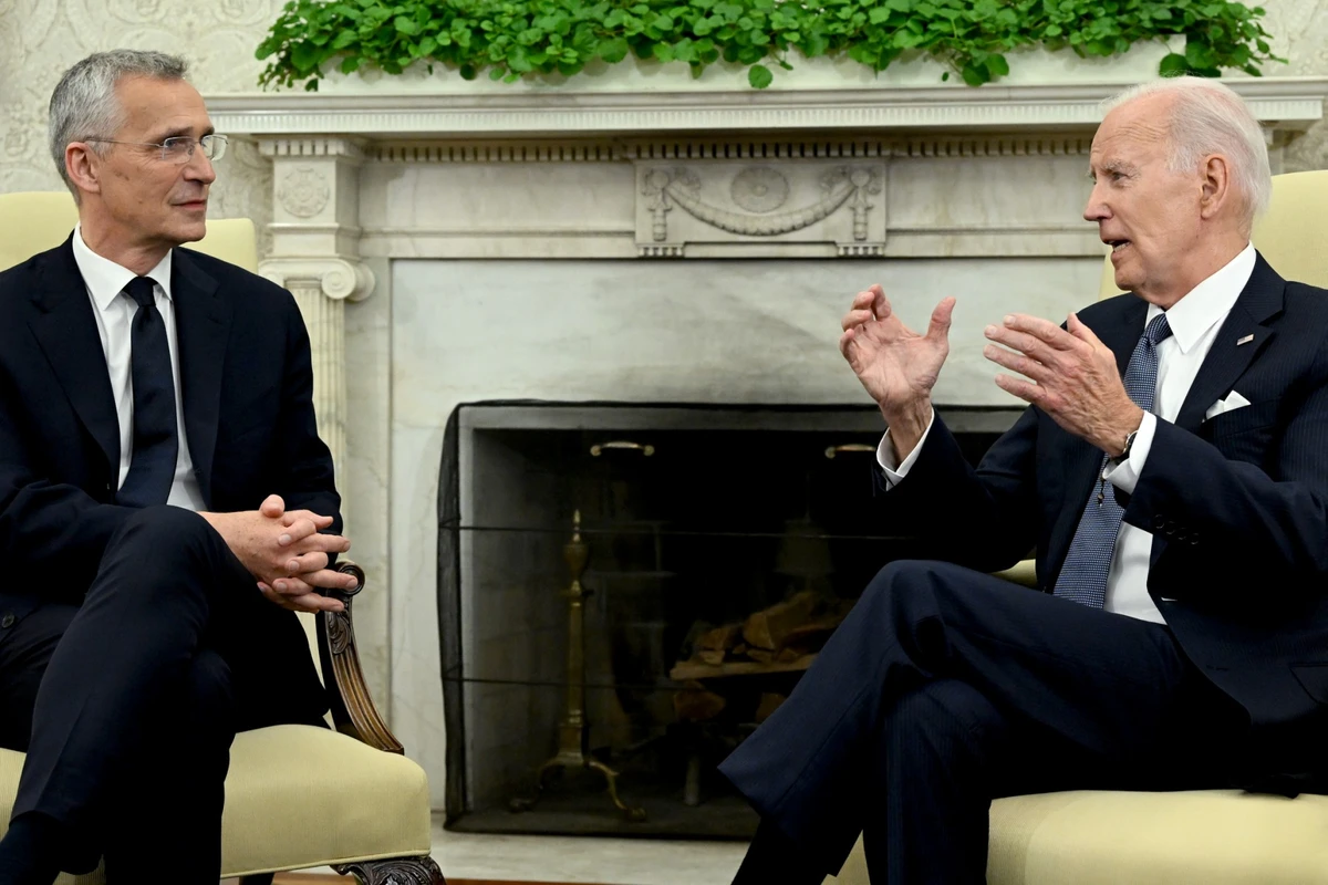 Otan: Biden n'entend pas rendre plus «facile» une adhésion de l'Ukraine