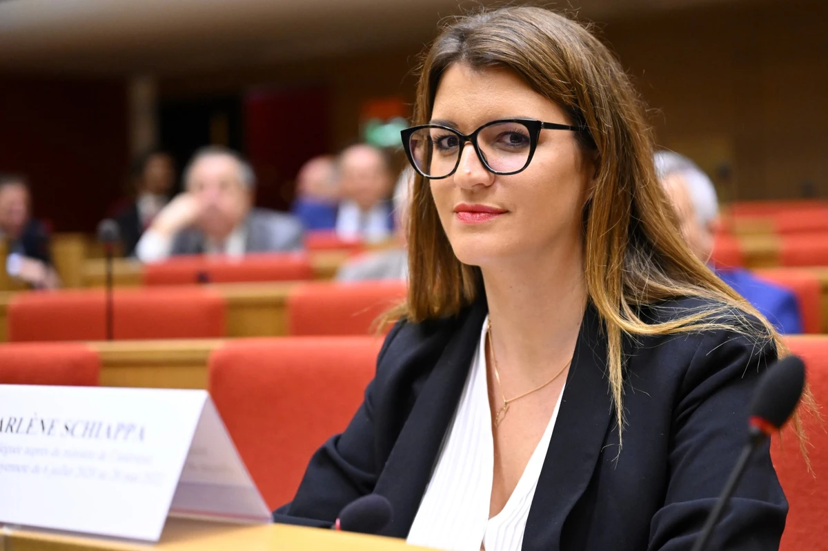 Fonds Marianne: des proches de Samuel Paty dénoncent « les manoeuvres d'évitement » de Schiappa