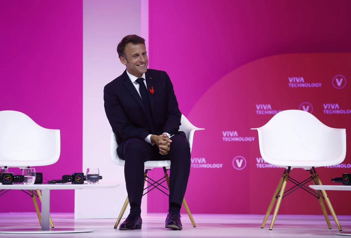 A VivaTech, en terrain conquis, Macron débourse un peu pour l'IA
