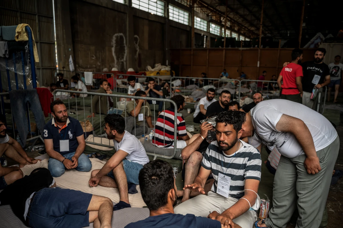 Naufrage en Méditerranée: des proches de Syriens disparus veulent garder espoir