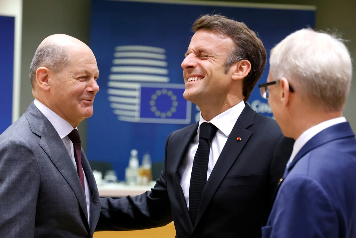 Macron en Allemagne pour aplanir les différends