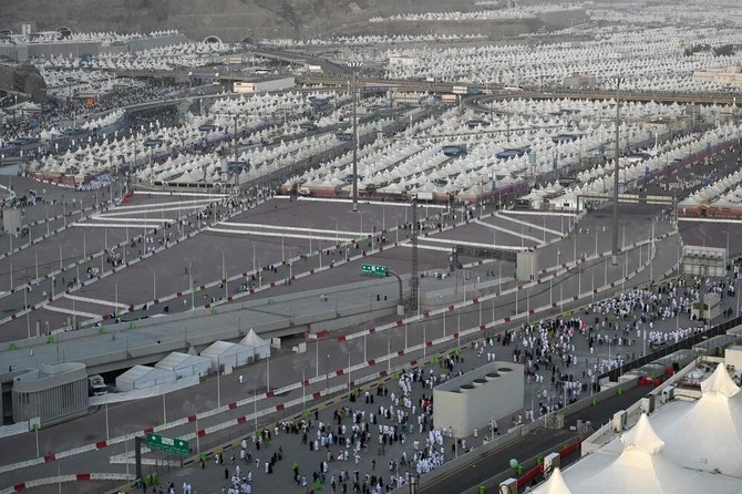 Les prestataires de services pour le Hajj autorisés à rester sur les Lieux saints