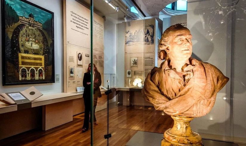Musée de l'histoire de l'immigration : les collections permanentes se dévoilent en photos