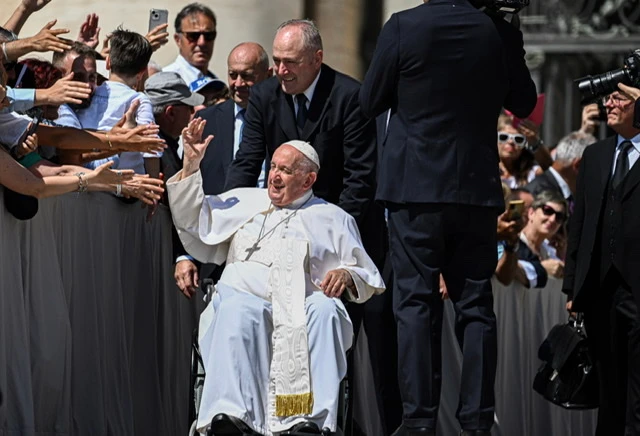 Visite du pape à Marseille: La Méditerranée et les migrations au menu