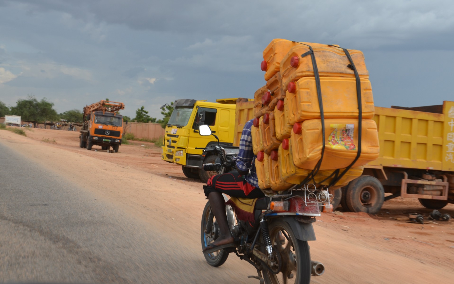 Le marché noir au Niger menacé par la fin des subventions sur l'essence au Nigeria