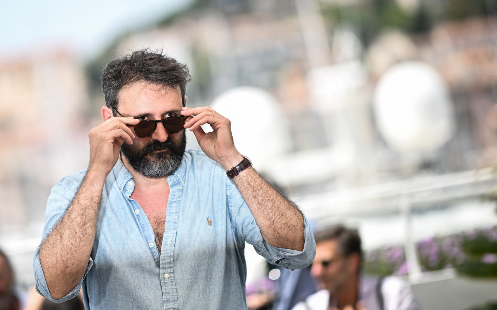 Quentin Dupieux change de style et se paie le théâtre de boulevard