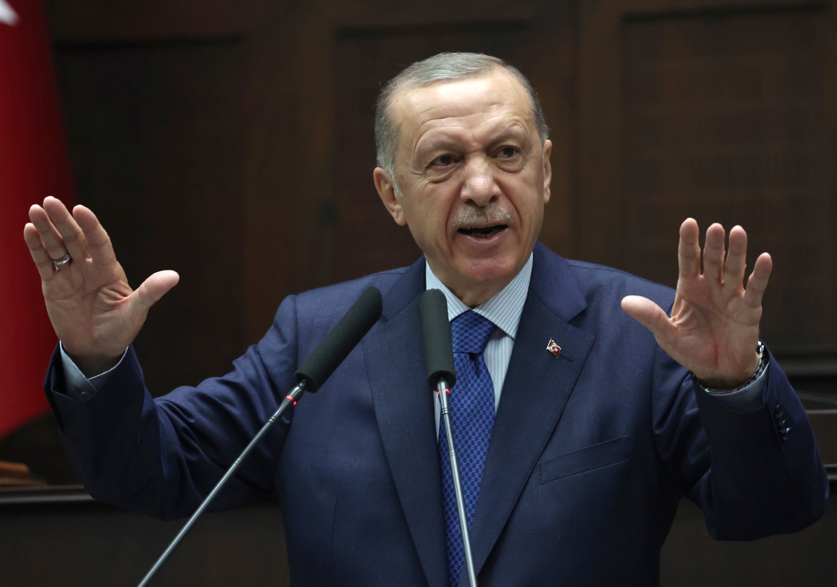 Pour Erdogan, «racisme et colonialisme» à l'origine des émeutes en France