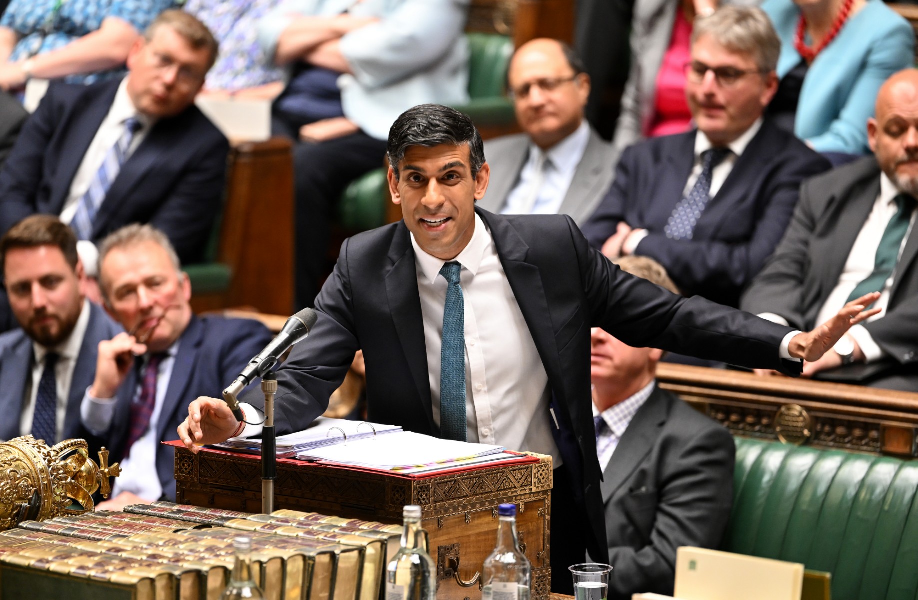 Londres adopte une loi contre l'immigration illégale restreignant drastiquement l'asile