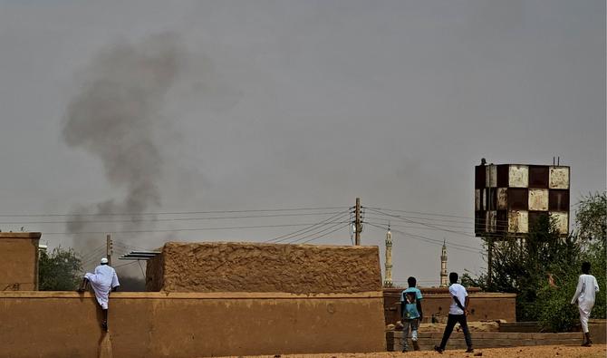 Soudan: bombardements à Khartoum et dans une ville stratégique