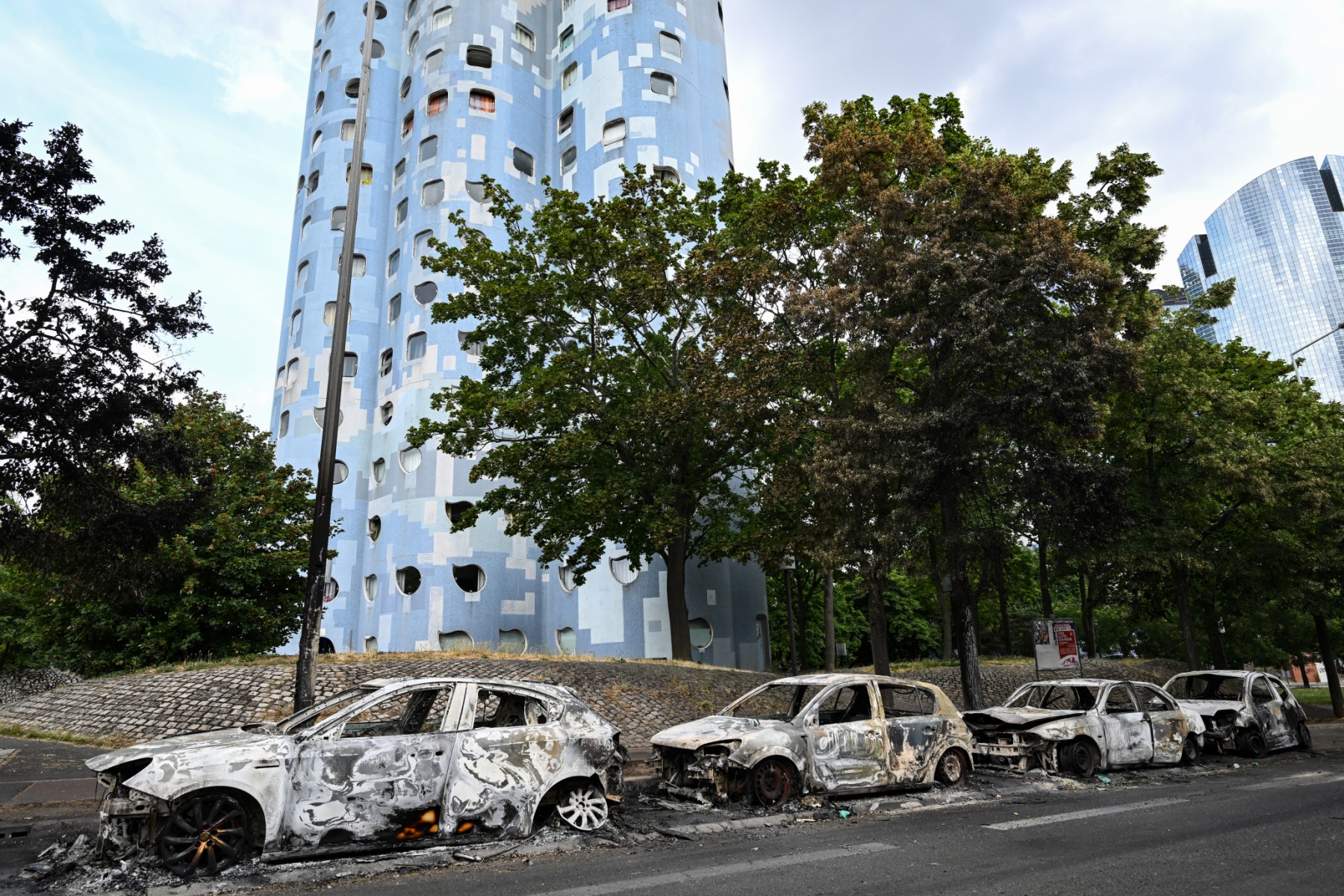 Véhicules incendiés: qui va payer la facture ?