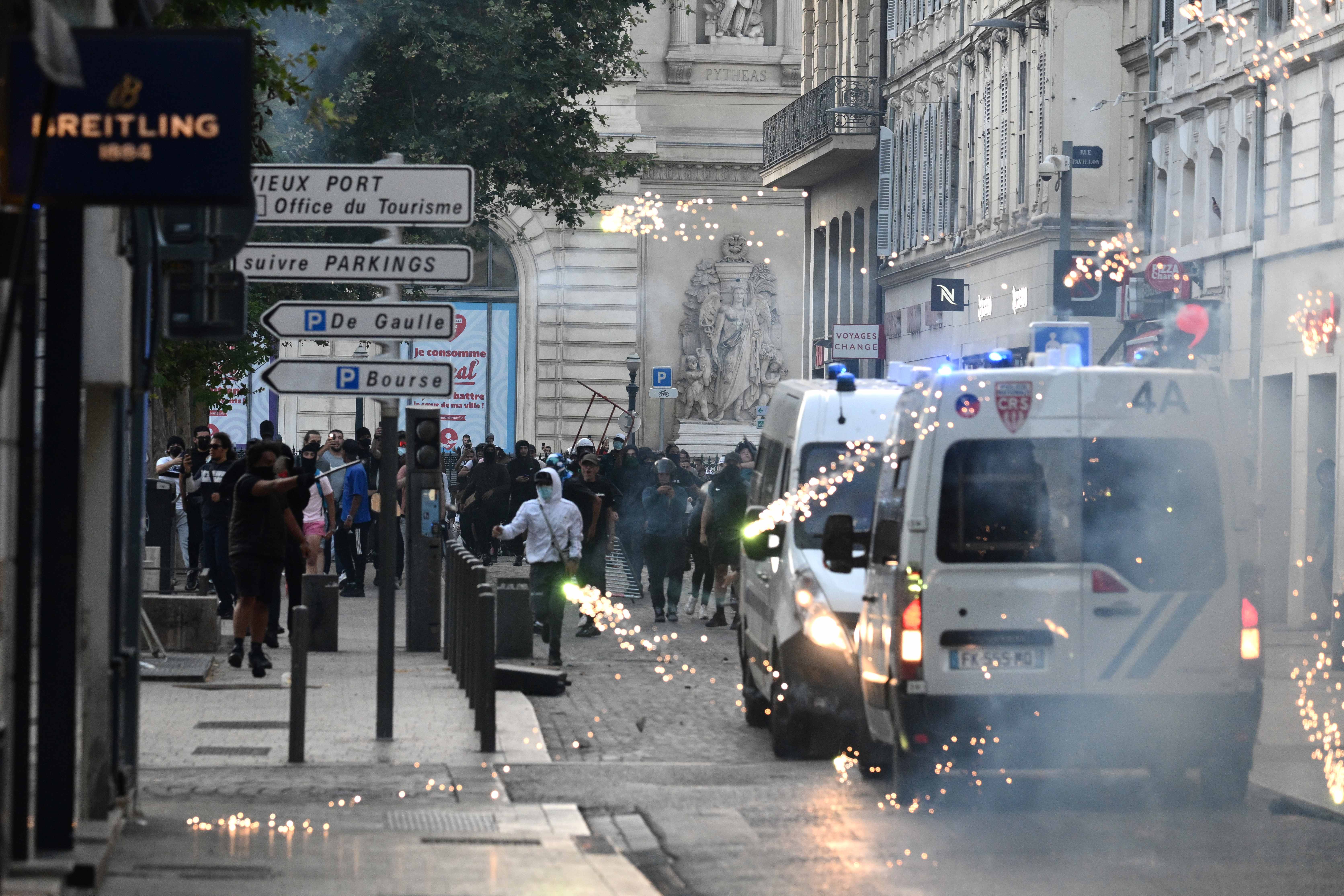 Deux enquêtes à Marseille autour de possibles violences policières ayant fait un mort et un blessé