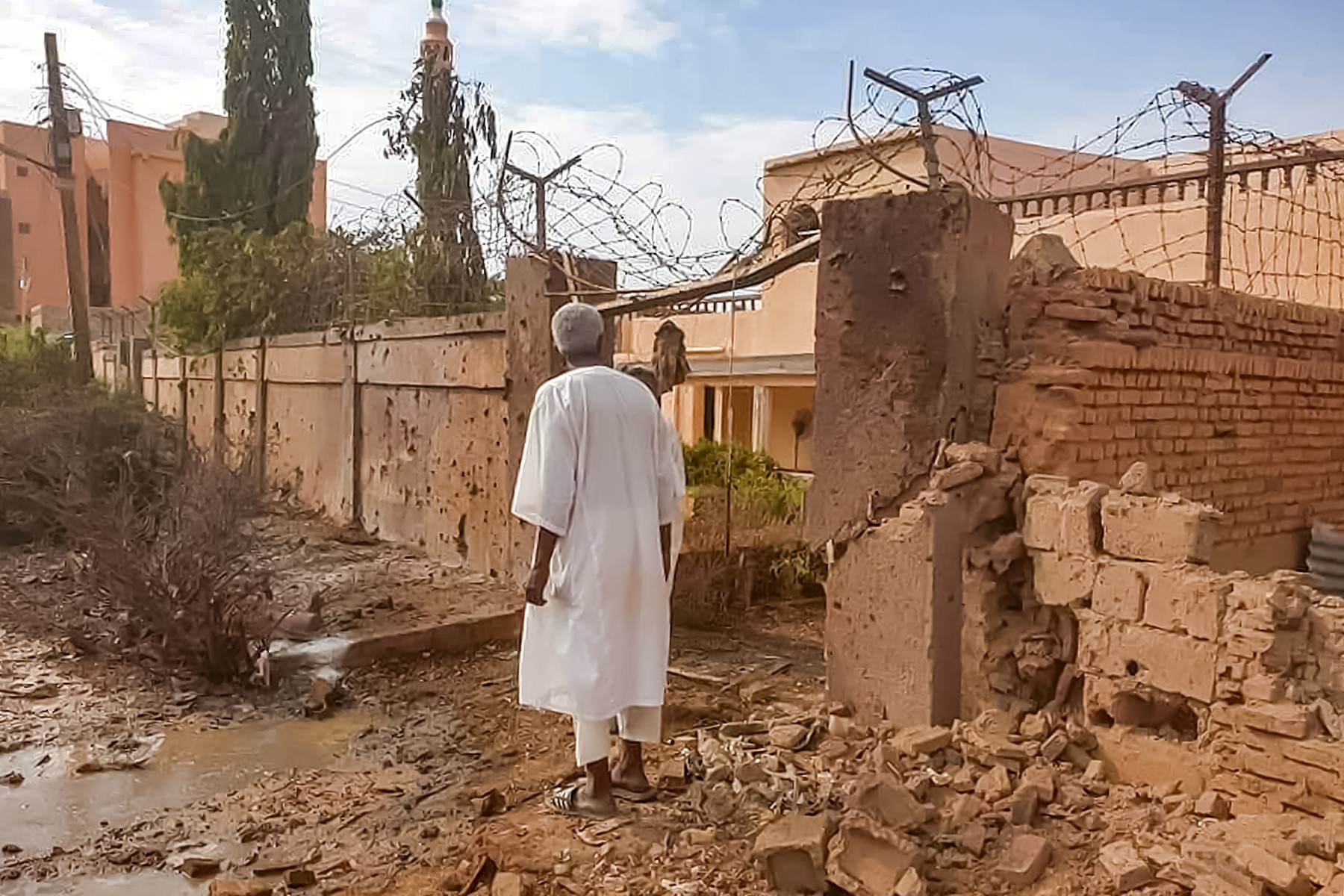 Soudan: une ville proche de la capitale attaquée et pillée par les paramilitaires