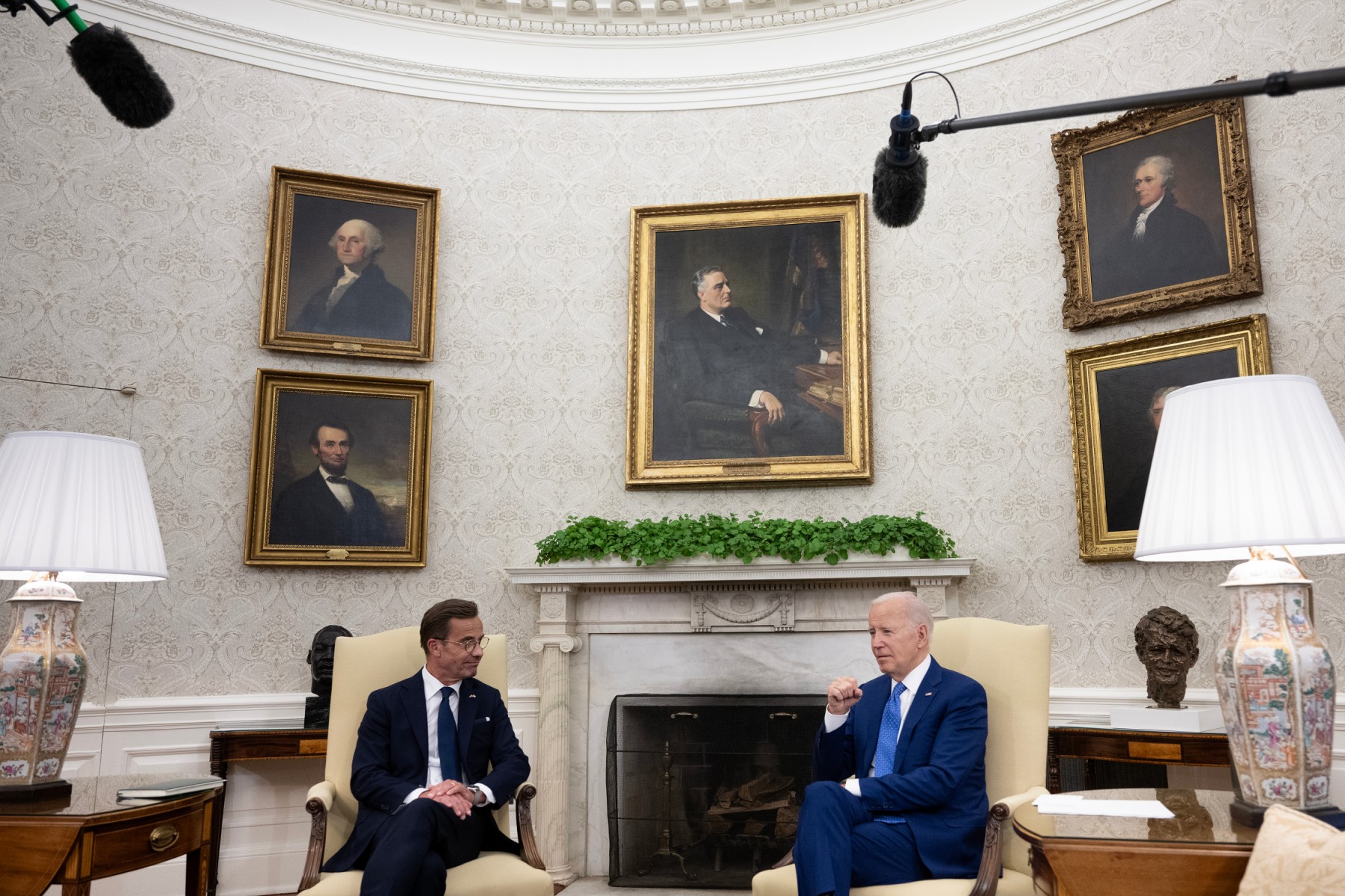 Biden reçoit le premier ministre suédois juste avant le sommet de l'Otan
