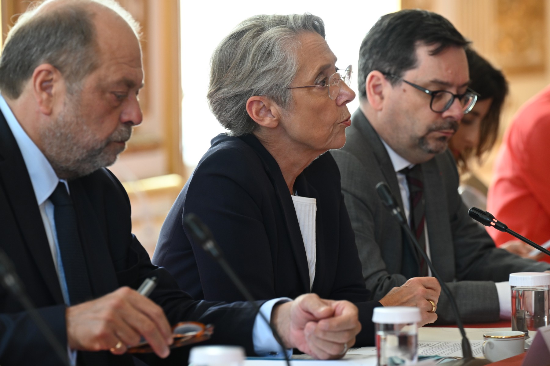 Immigration: Borne réaffirme l'objectif d'un «texte à l'automne»