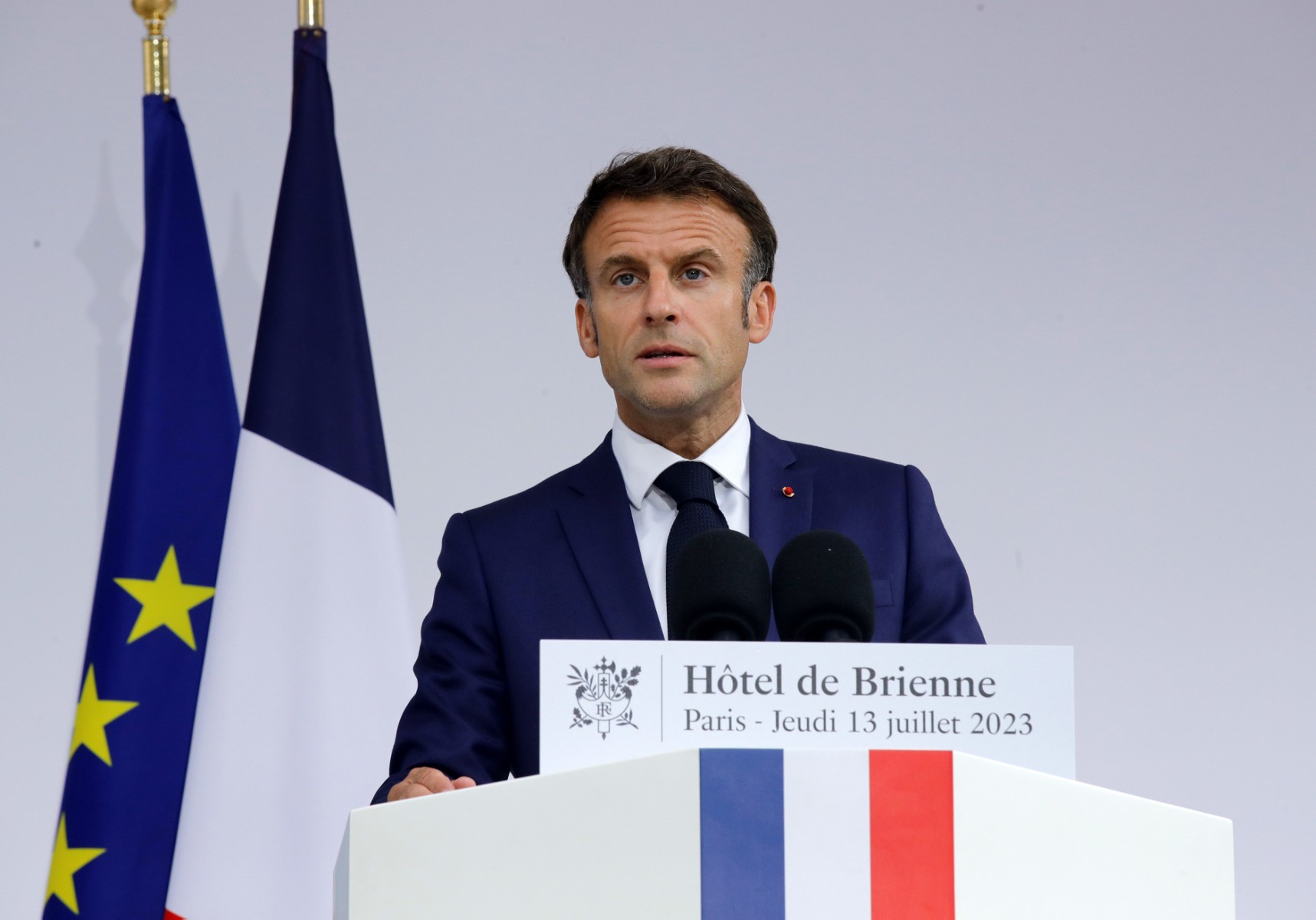 Budget défense: La LPM est «celle dont nos armées ont besoin», selon Macron