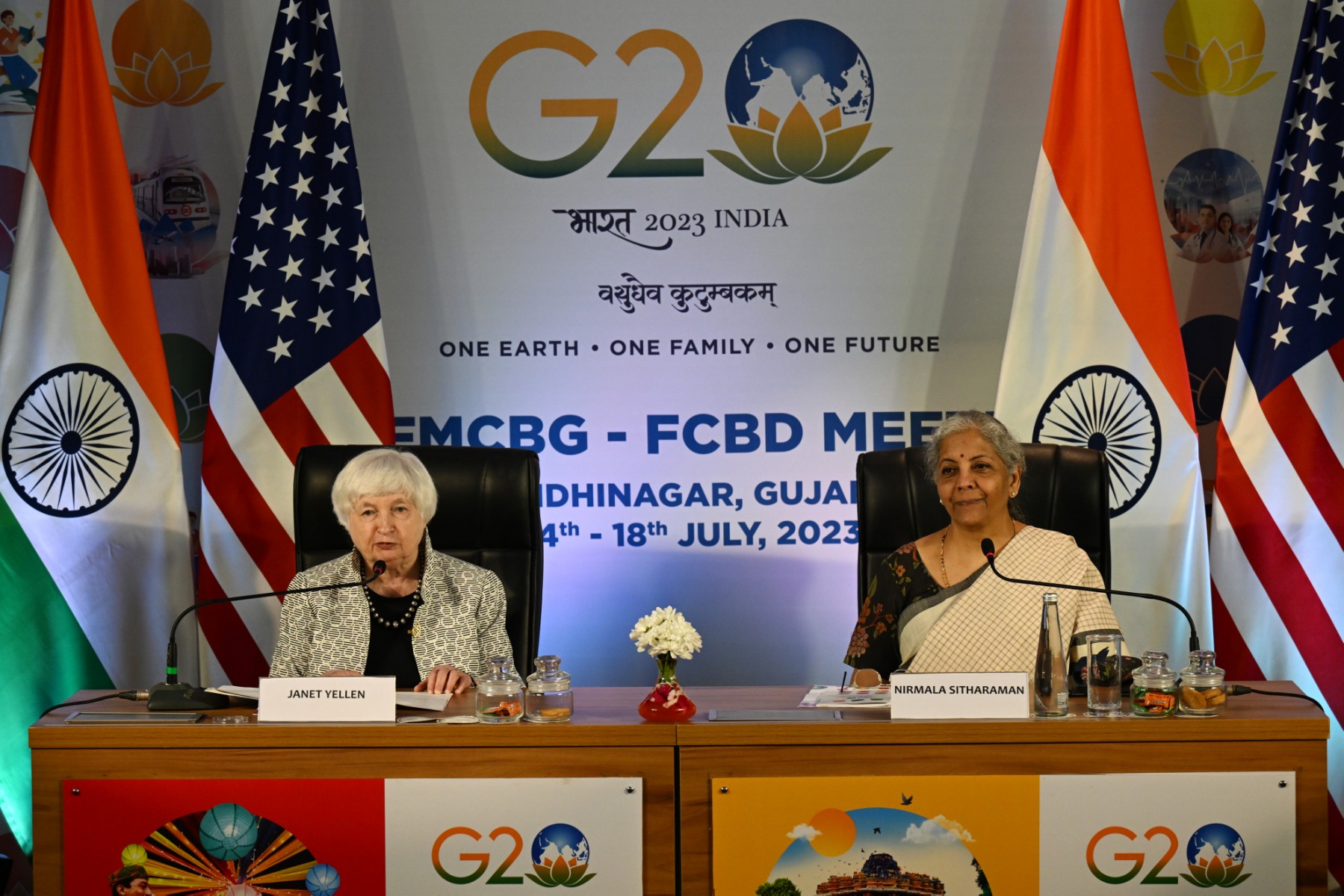 La crise de la dette domine la réunion des grands argentiers du G20