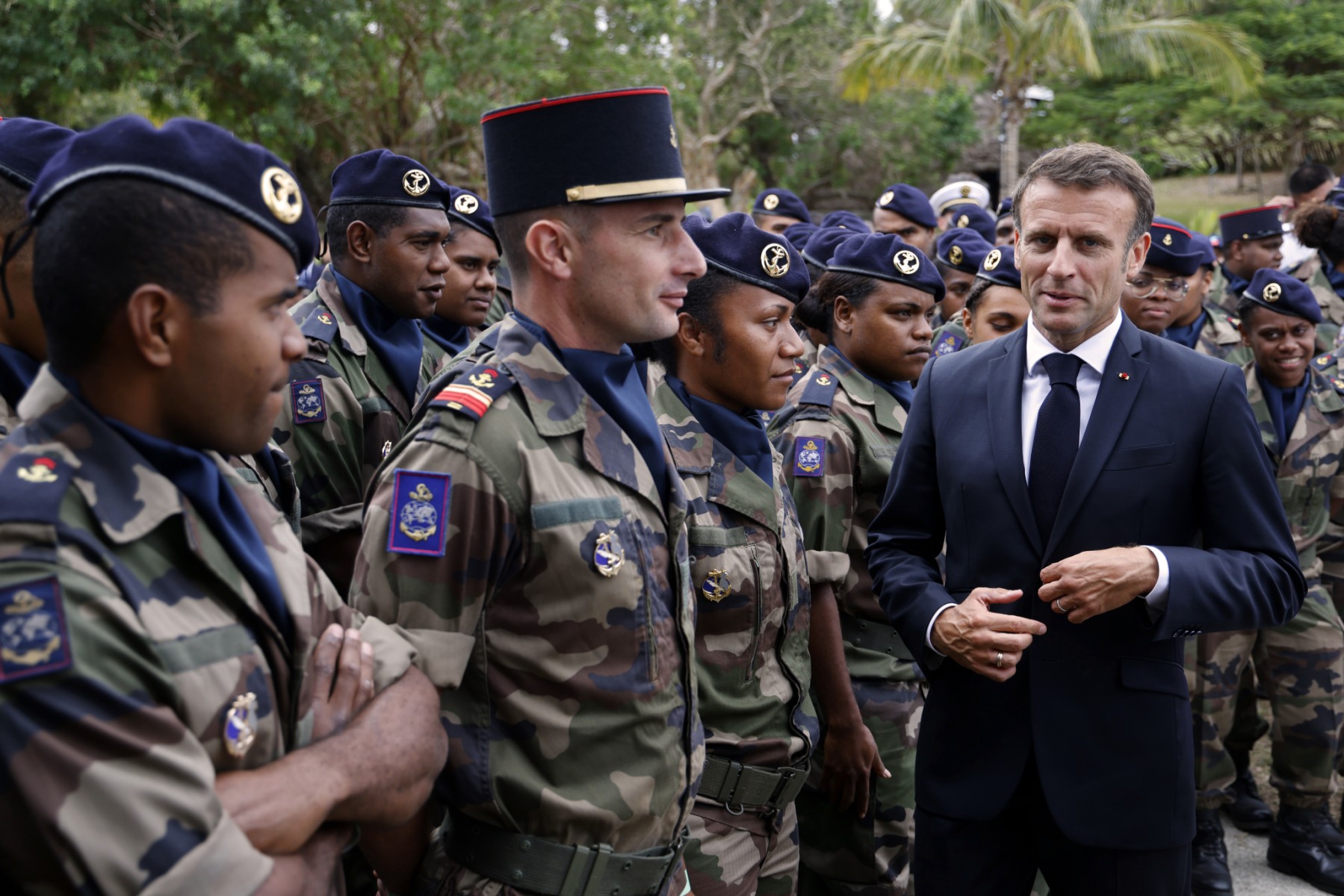 Macron appelle les Calédoniens à «bâtir l'avenir» en s'inscrivant dans un temps long