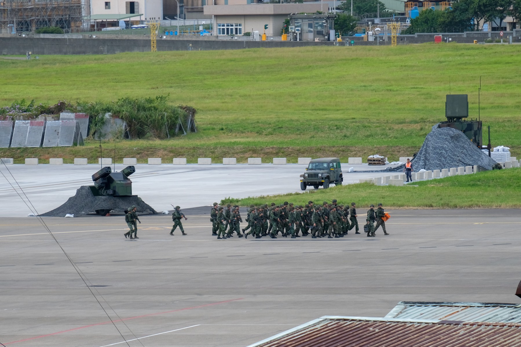 Exercices militaires de Taïwan simulant une attaque chinoise de son plus grand aéroport