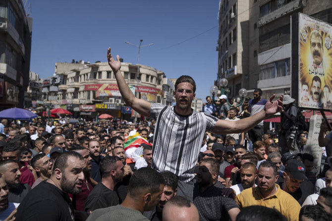 Un adolescent palestinien abattu par les forces israéliennes à Ramallah