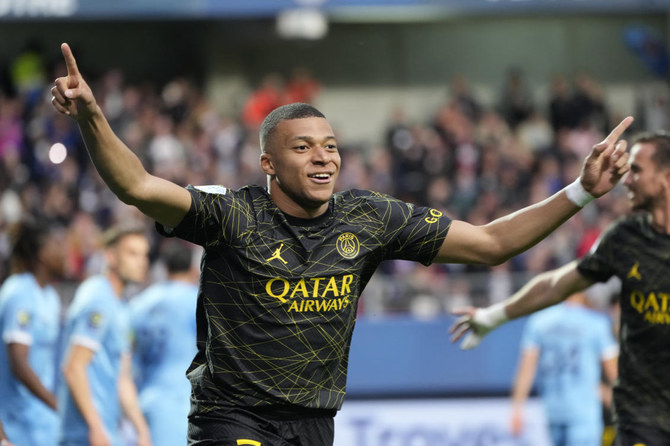 Le PSG autorise Mbappé à engager des pourparlers avec le club saoudien Al-Hilal après une offre de 300 millions d'euros