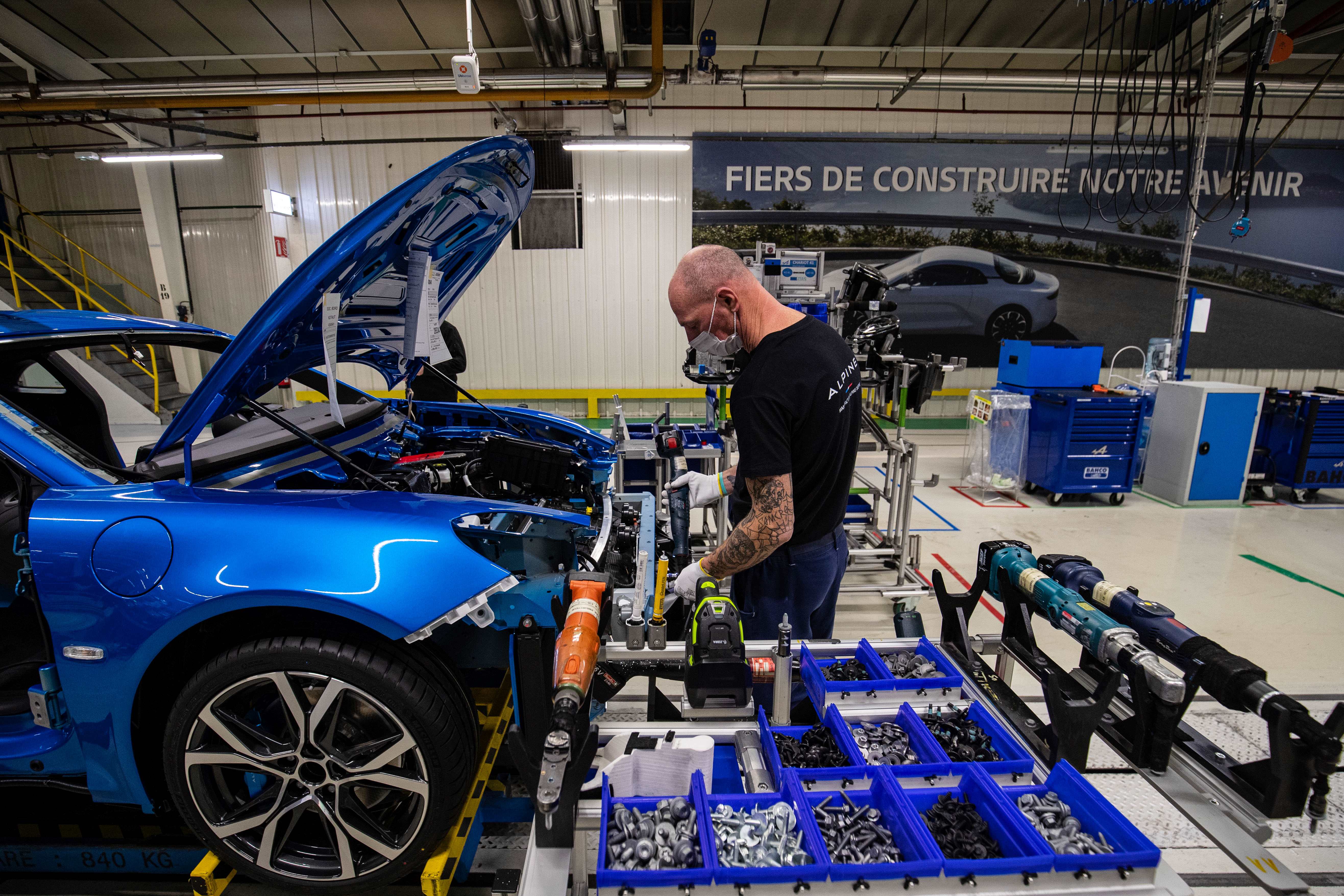 Le marché automobile français poursuit sa reprise de croissance